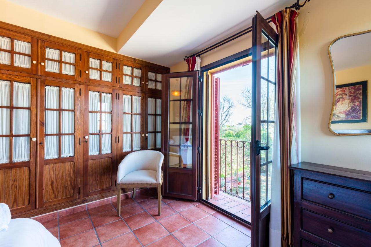 Villa Lucrecia Moron de la Frontera Exterior photo