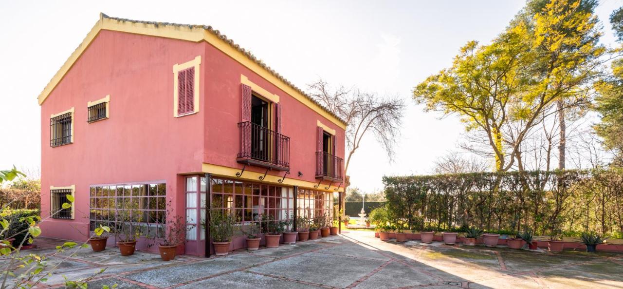 Villa Lucrecia Moron de la Frontera Exterior photo